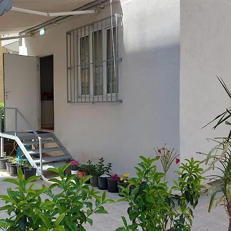 Tranquil Oasis For Two Apartmanhotel *