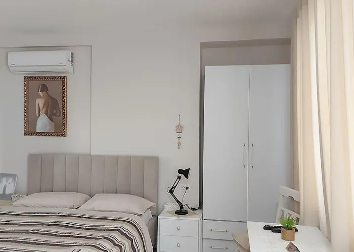 Tranquil Oasis For Two Appart hôtel Selitë e Vogël