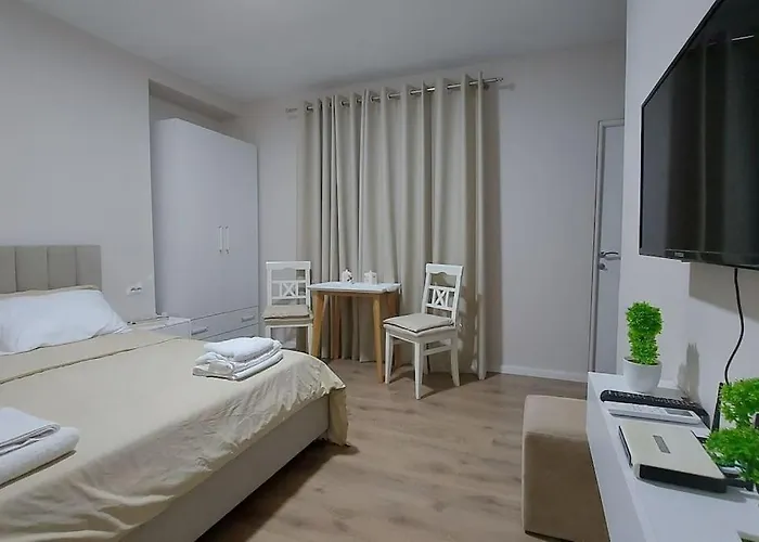 Tranquil Oasis For Two מלון דירות Selitë e Vogël